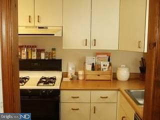 259 Lynn Road Ridley Park, PA 19078 - Photo 3 of 6 Gallery Image 3