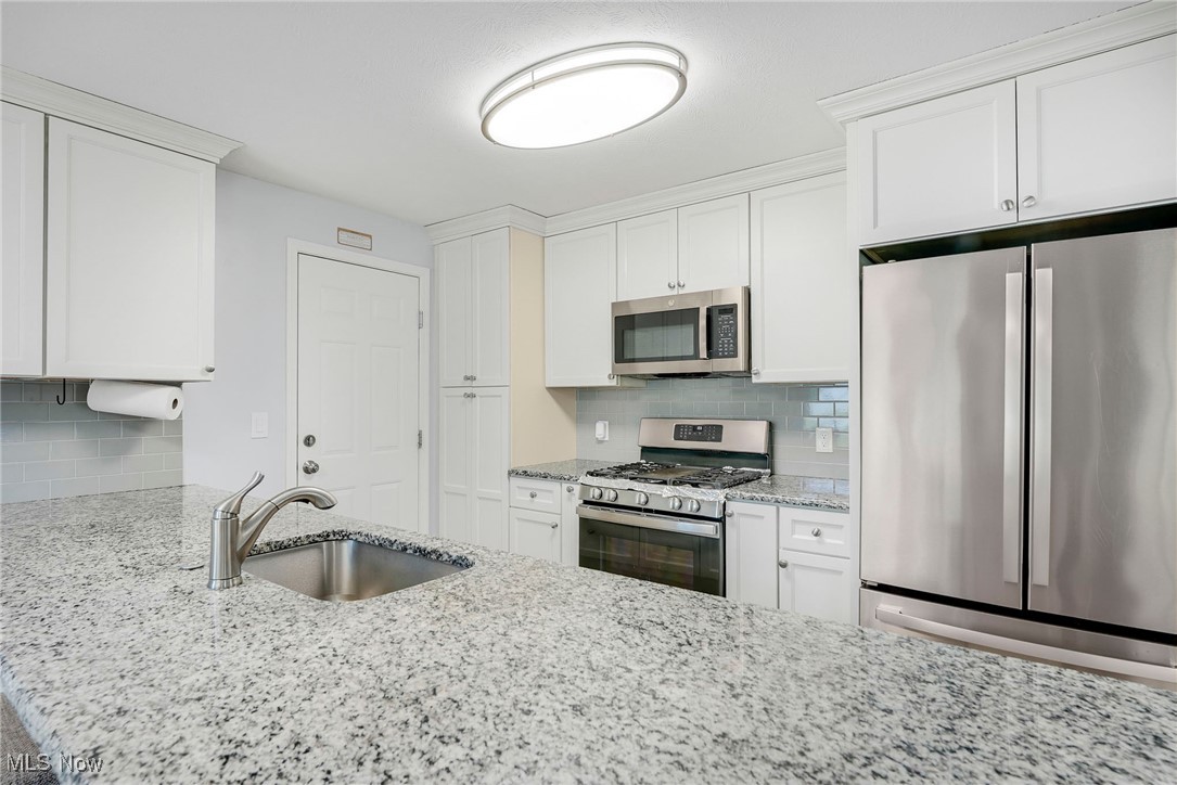 7375 Som Center Road Solon, OH 44139 - Photo 6 of 30 Gallery Image 6