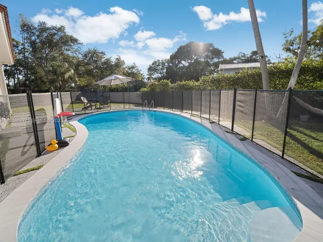 $2,250,000 | 18326 Southwest 83rd Place, Palmetto Bay, FL 33157