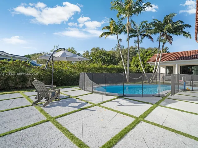 $2,250,000 | 18326 Southwest 83rd Place, Palmetto Bay, FL 33157