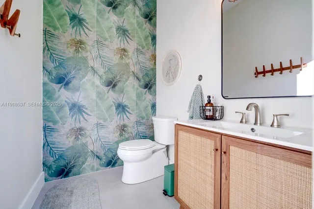 $2,250,000 | 18326 Southwest 83rd Place, Palmetto Bay, FL 33157