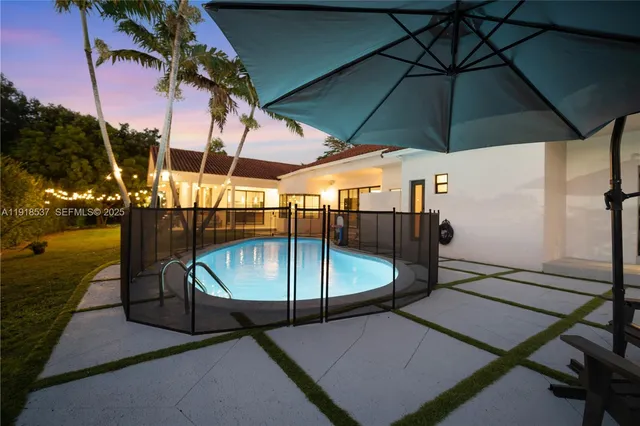 $2,250,000 | 18326 Southwest 83rd Place, Palmetto Bay, FL 33157