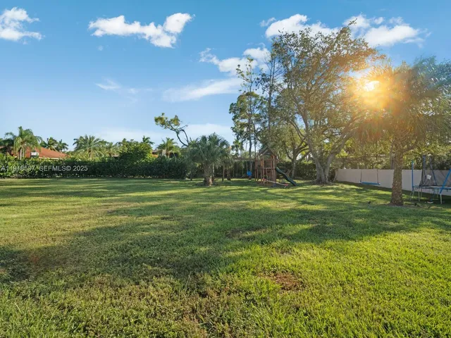 $2,250,000 | 18326 Southwest 83rd Place, Palmetto Bay, FL 33157