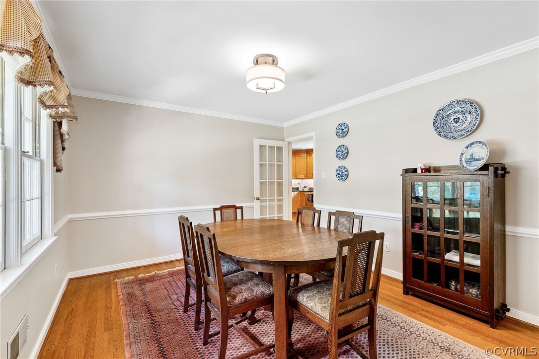 1518 Willingham Road Henrico, VA 23238 - Photo 11 of 50 Dining room w/hardwood floors, millwork and lighti