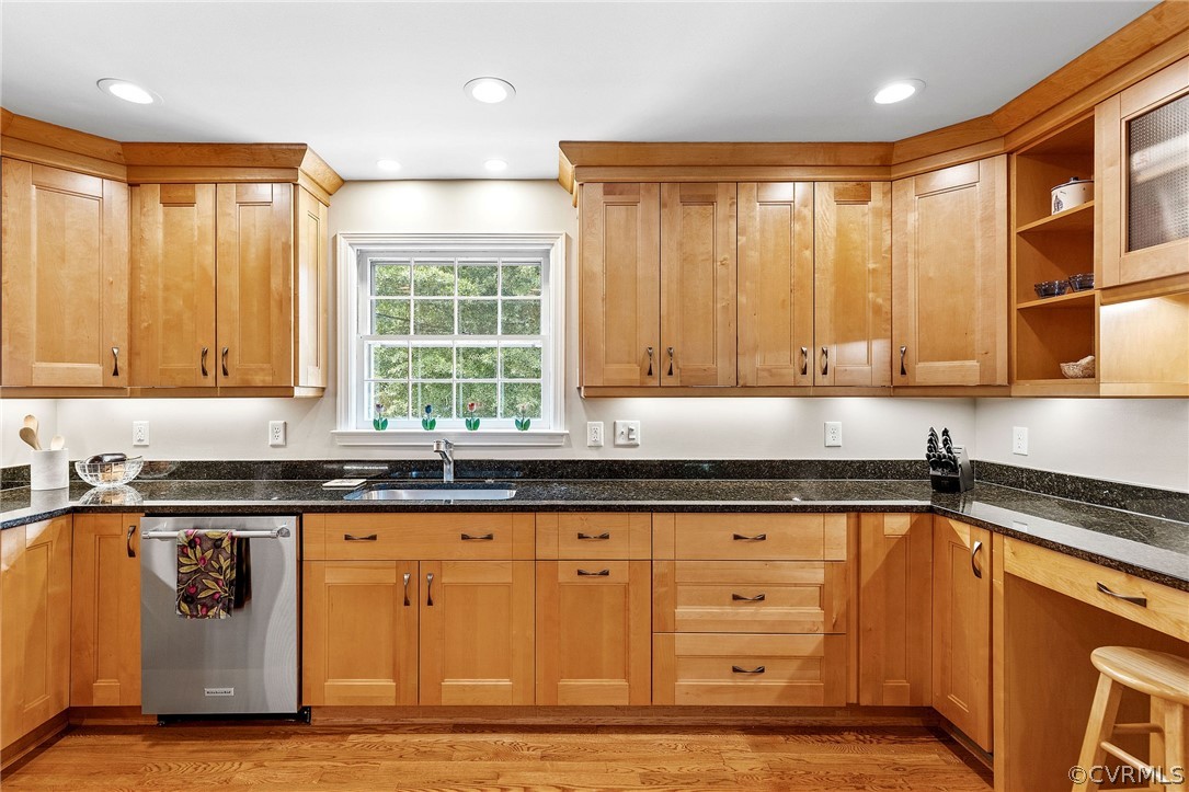 1518 Willingham Road Henrico, VA 23238 - Photo 19 of 50 Renovated in 2018. Hardwood floors, Kitchenaid SS