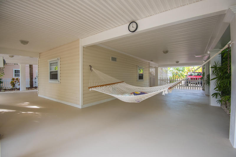 28540 Doubloon Road Summerland Key, FL 33042 - Photo 28 of 43 Coverded Parking