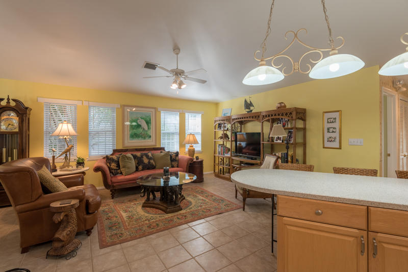 28540 Doubloon Road Summerland Key, FL 33042 - Photo 8 of 43 Living Area