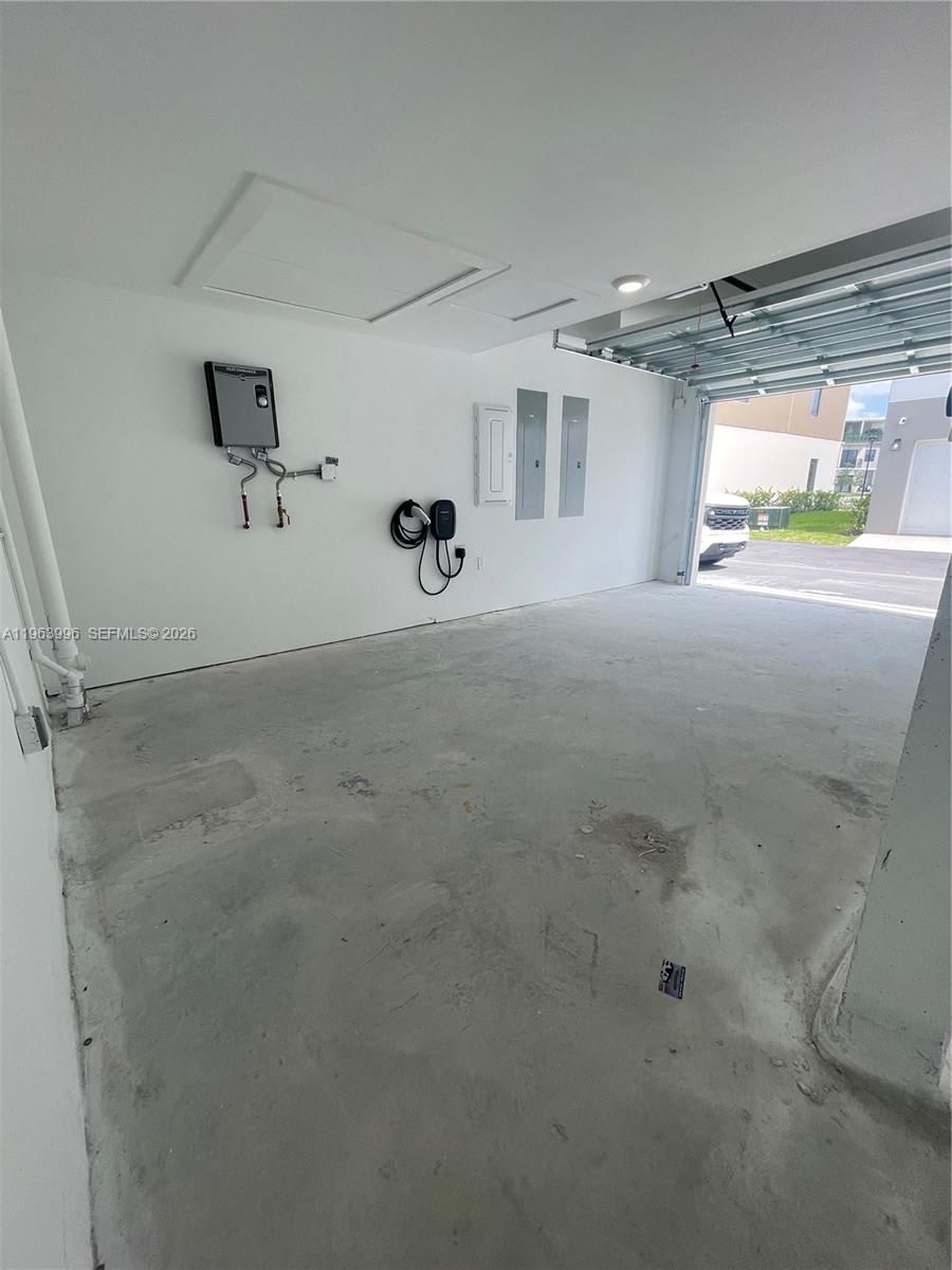14585 Southwest 262nd Street, Unit 1 Homestead, FL 33032 - Photo 17 of 20