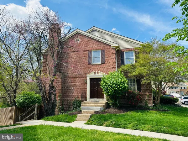 $3,800 | 8251 Clifton Farm Court, Alexandria, VA 22306