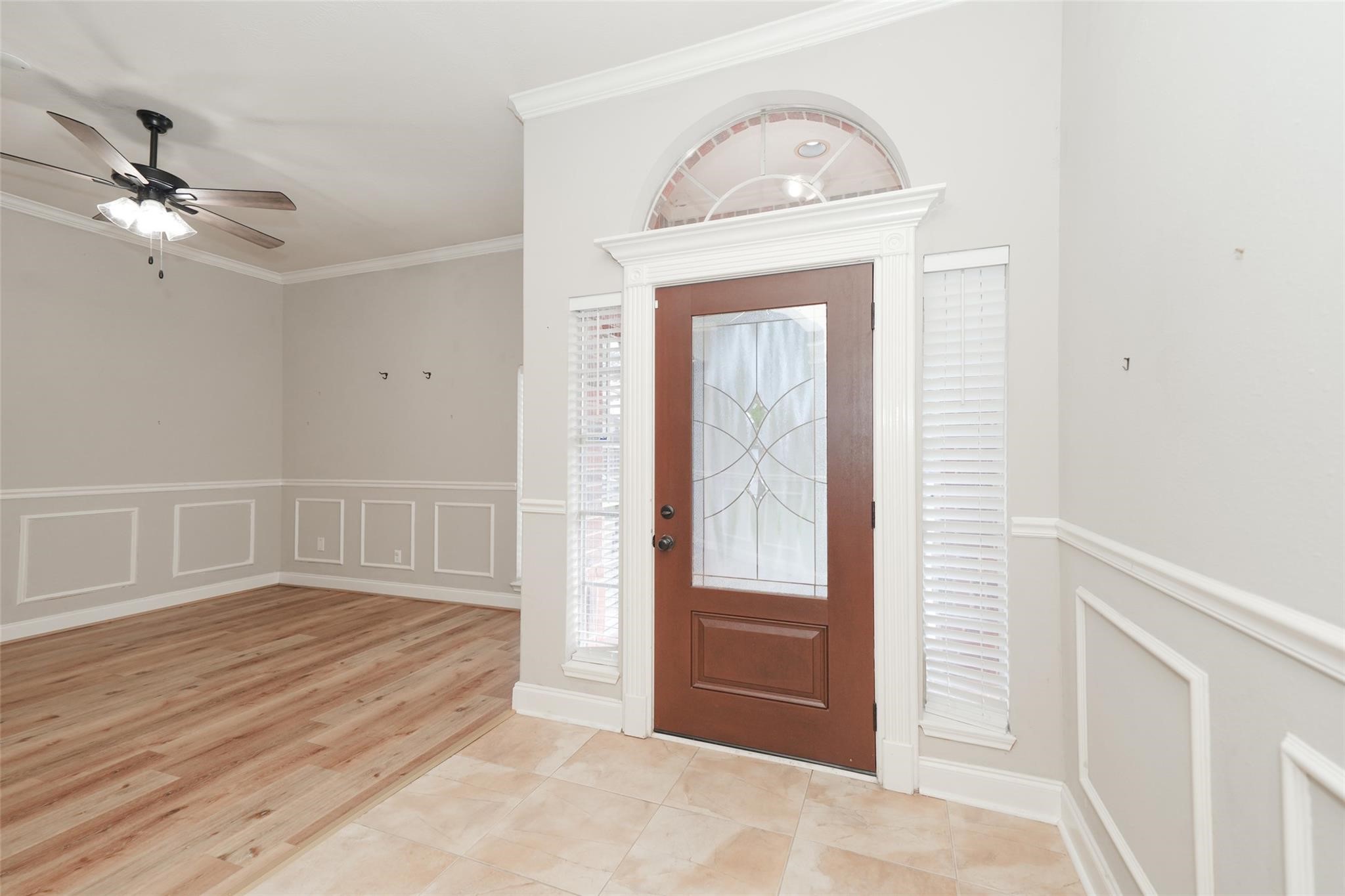 21307 Riverside Ridge Lane Katy, TX 77449 - Photo 5 of 44 Nice entry way with formal dining area