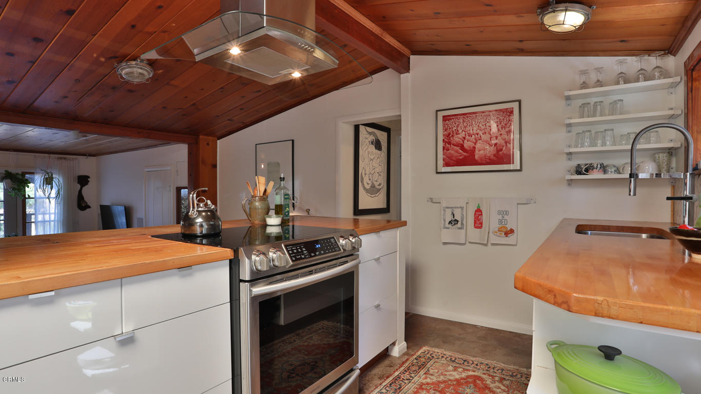 9525 Reverie Road Tujunga, CA 91042 - Photo 12 of 47 a room with storage and utility