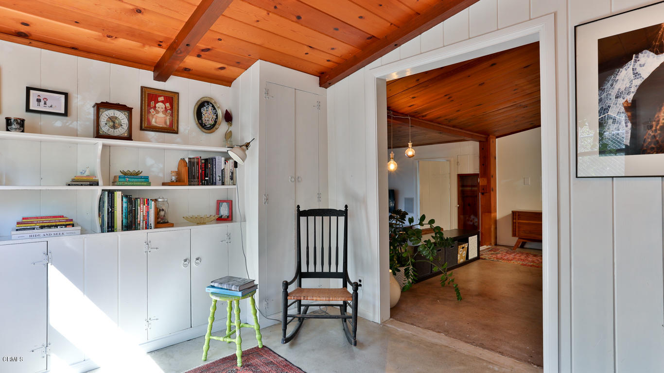 9525 Reverie Road Tujunga, CA 91042 - Photo 16 of 47 a view of a hallway with seating area
