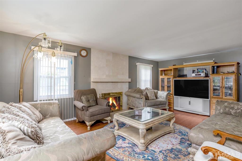 26 Abbott Road Somerset, NJ 08873 - Photo 4 of 23 Gallery Image 4