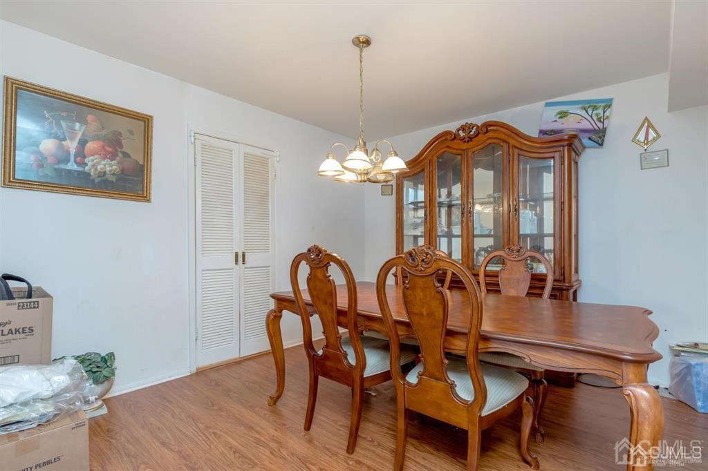 26 Abbott Road Somerset, NJ 08873 - Photo 7 of 23 Gallery Image 7