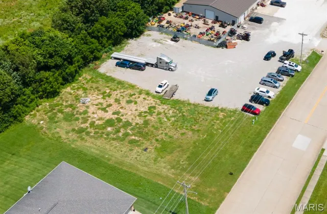 $69,000 | 204 West Deerwood Drive, Jackson, MO 63755