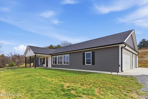 $619,900 | 6911 Fairview Road, Corryton, TN 37721