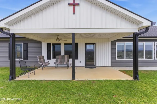 $619,900 | 6911 Fairview Road, Corryton, TN 37721