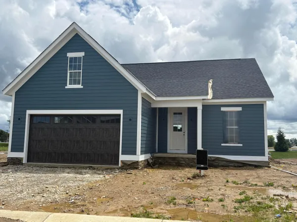 $713,701 | 3388 Sandbar Drive, Lewis Center, OH 43035
