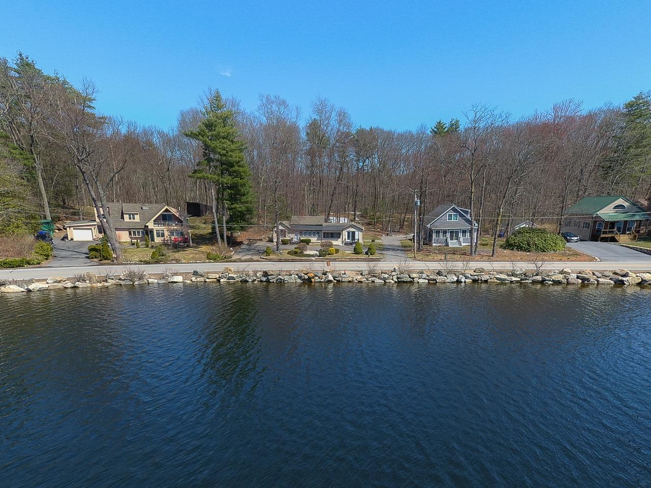 122 Wash Pond Road Hampstead, NH 03841 - Photo 1 of 17