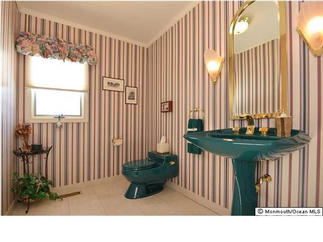 3 Riverside Lane Holmdel, NJ 07733 - Photo 13 of 25 Additional Photo