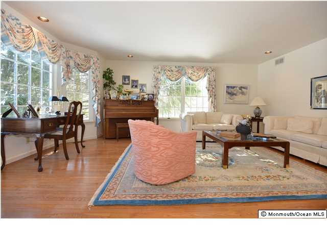 3 Riverside Lane Holmdel, NJ 07733 - Photo 8 of 25 Additional Photo