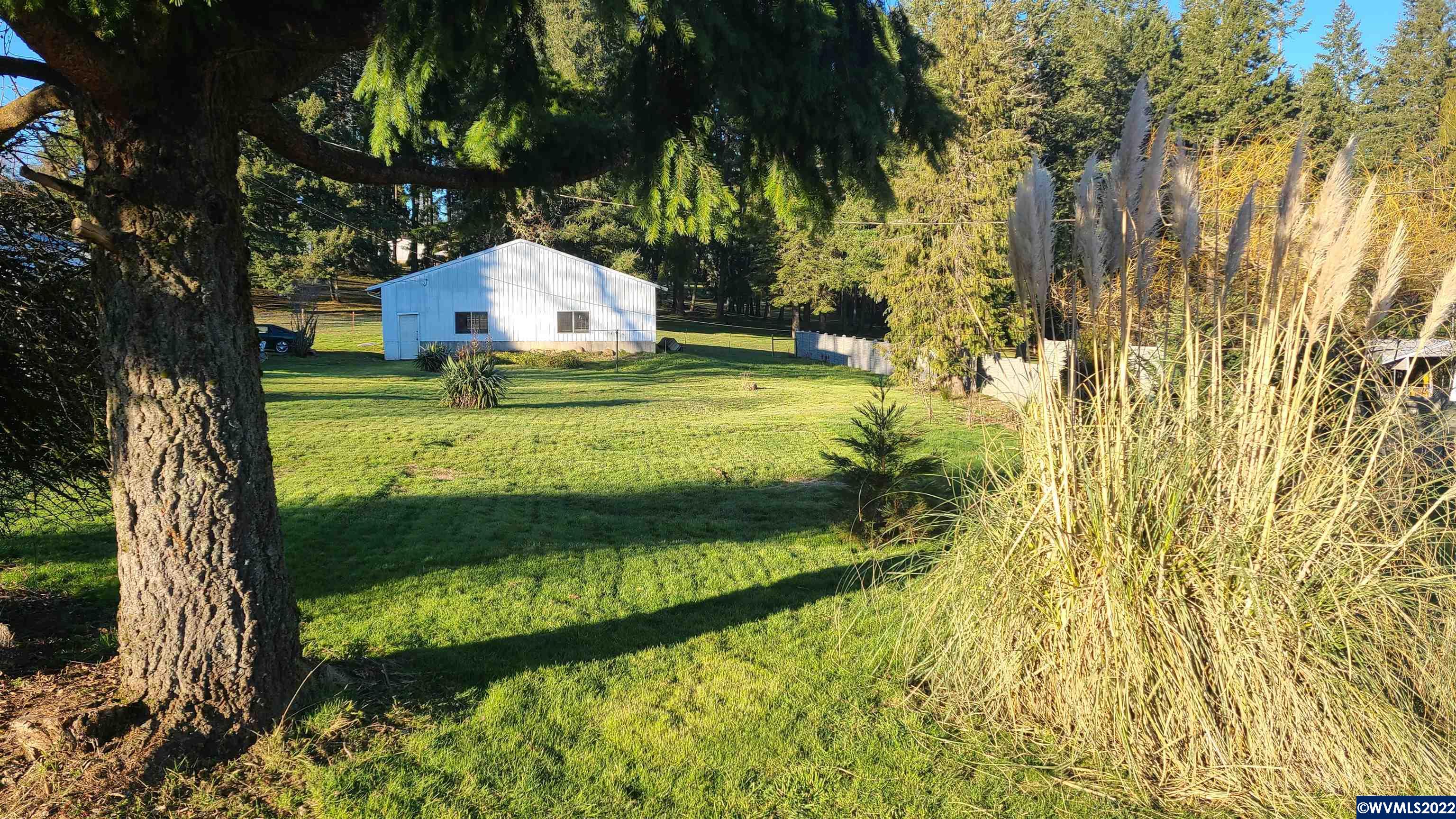 27880 Fern Ridge Road Sweet Home, OR 97386 - Photo 25 of 29 Gallery Image 25