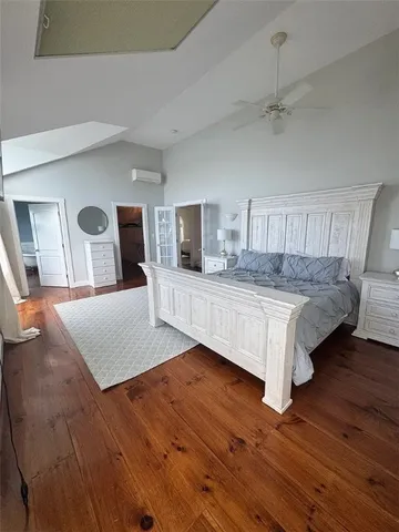 $3,200 | 67 Lawrence Court, Tiverton, RI 02878