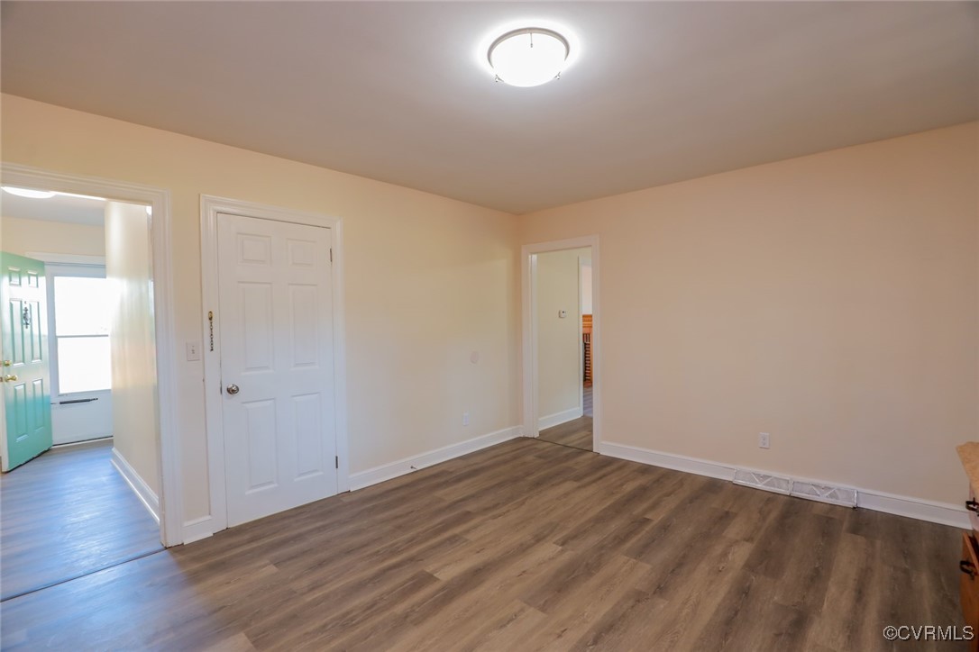 13709 Cox Road Church Road, VA 23833 - Photo 17 of 36
