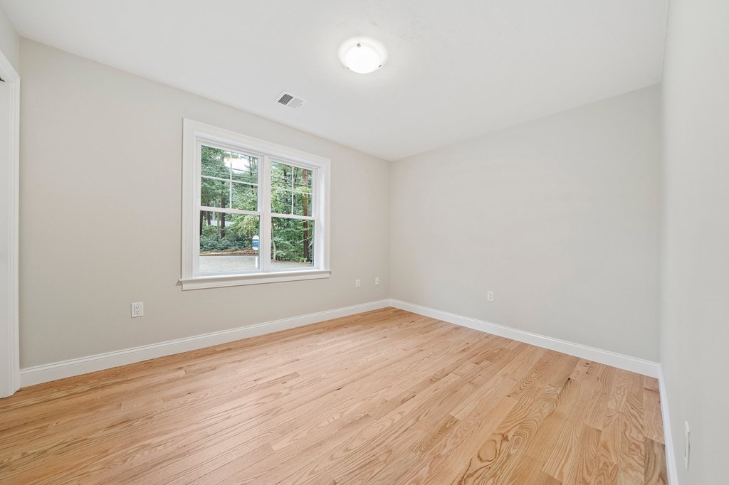 23 Ridge Avenue Pembroke, MA 02359 - Photo 17 of 35 Gallery Image 17