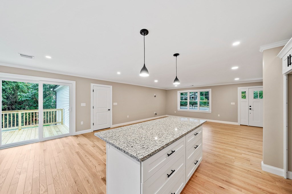 23 Ridge Avenue Pembroke, MA 02359 - Photo 9 of 35 Gallery Image 9