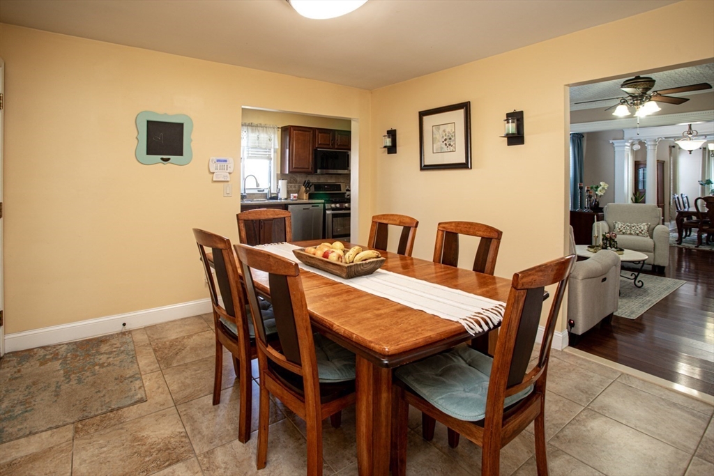 27 Gagnon Street Fall River, MA 02723 - Photo 11 of 39