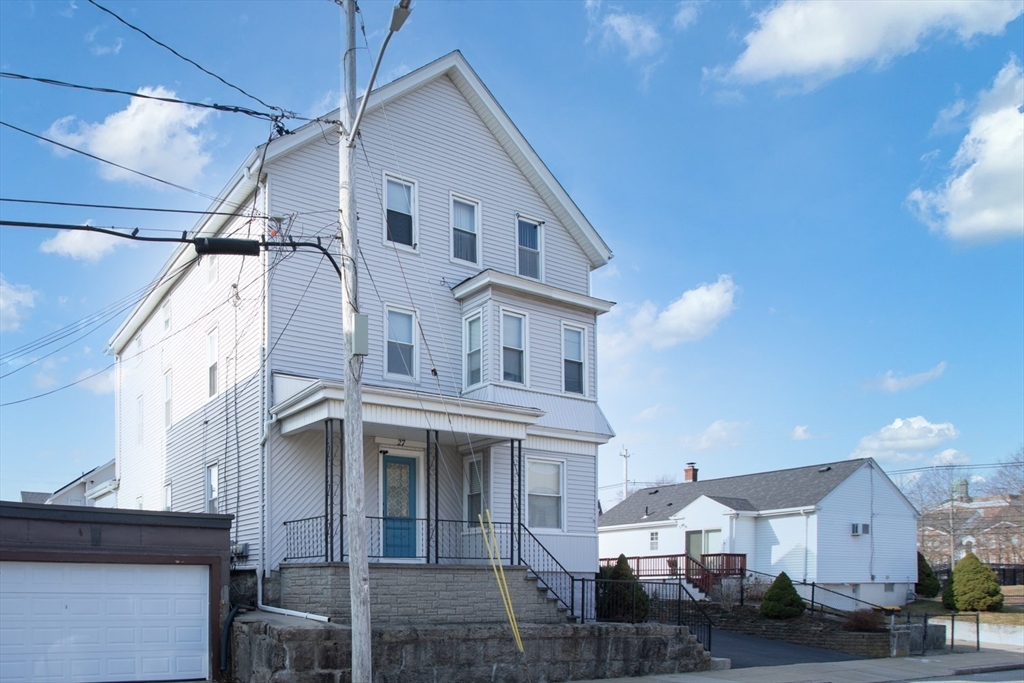 27 Gagnon Street Fall River, MA 02723 - Photo 2 of 39
