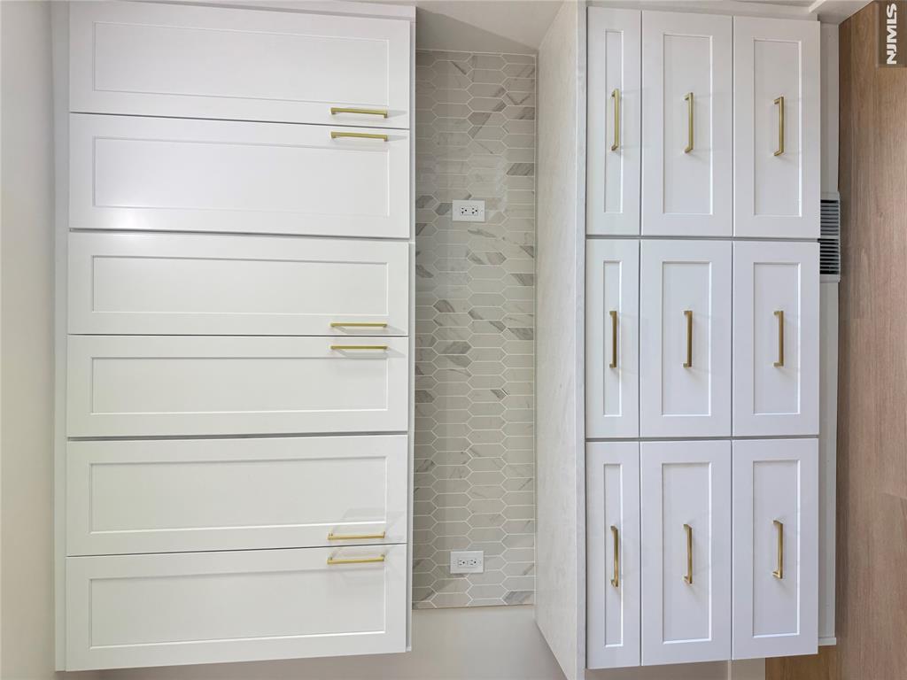 1499 Cornwall Road Mahwah, NJ 07430 - Photo 9 of 25