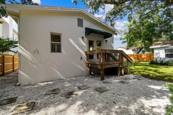 $6,500 | 2918 West Coachman Avenue, Tampa, FL 33611