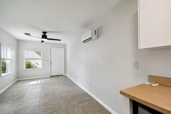 $6,500 | 2918 West Coachman Avenue, Tampa, FL 33611