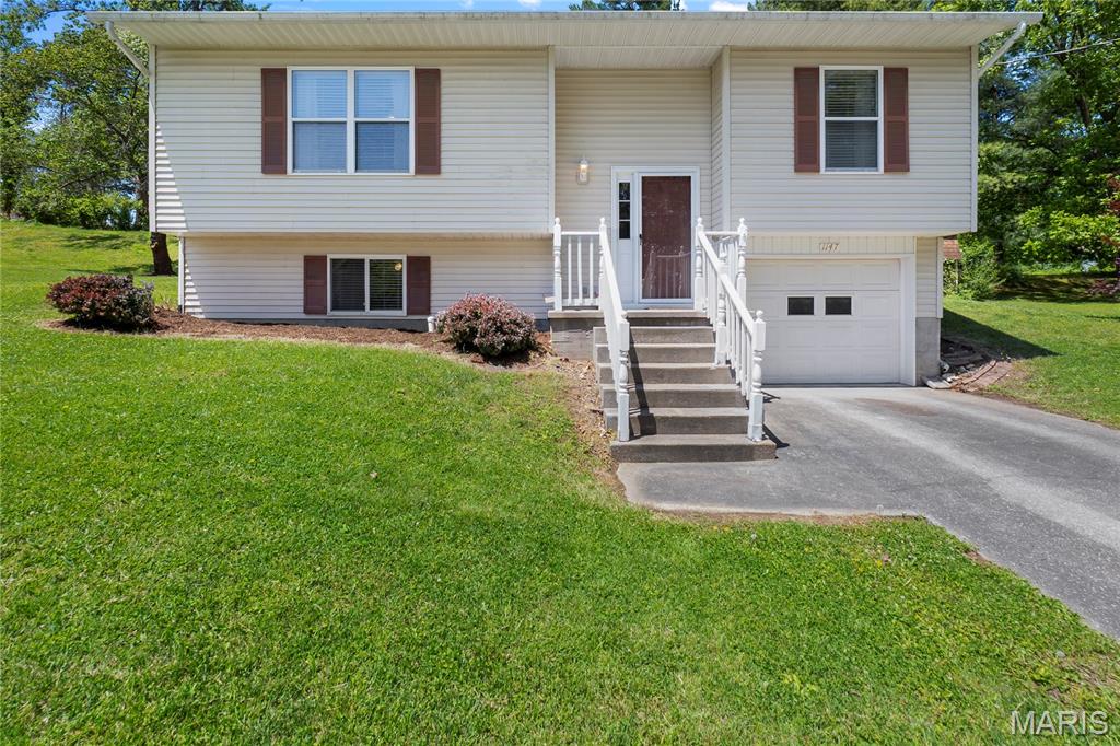 1147 Hannah Street Jackson, MO 63755 - Photo 1 of 23