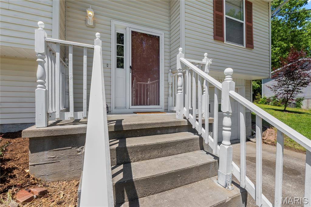1147 Hannah Street Jackson, MO 63755 - Photo 2 of 23