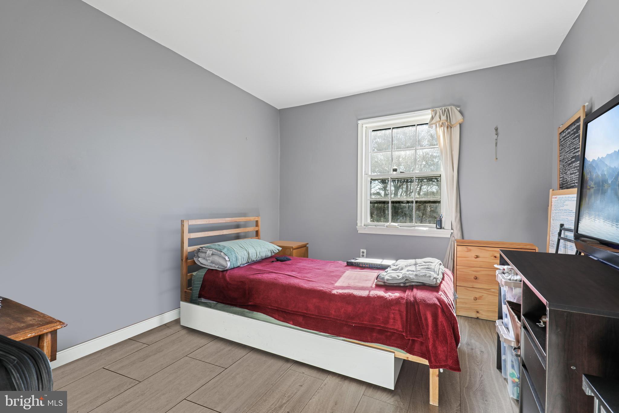 8076 Powderbrook Lane Springfield, VA 22153 - Photo 11 of 20 Gallery Image 11