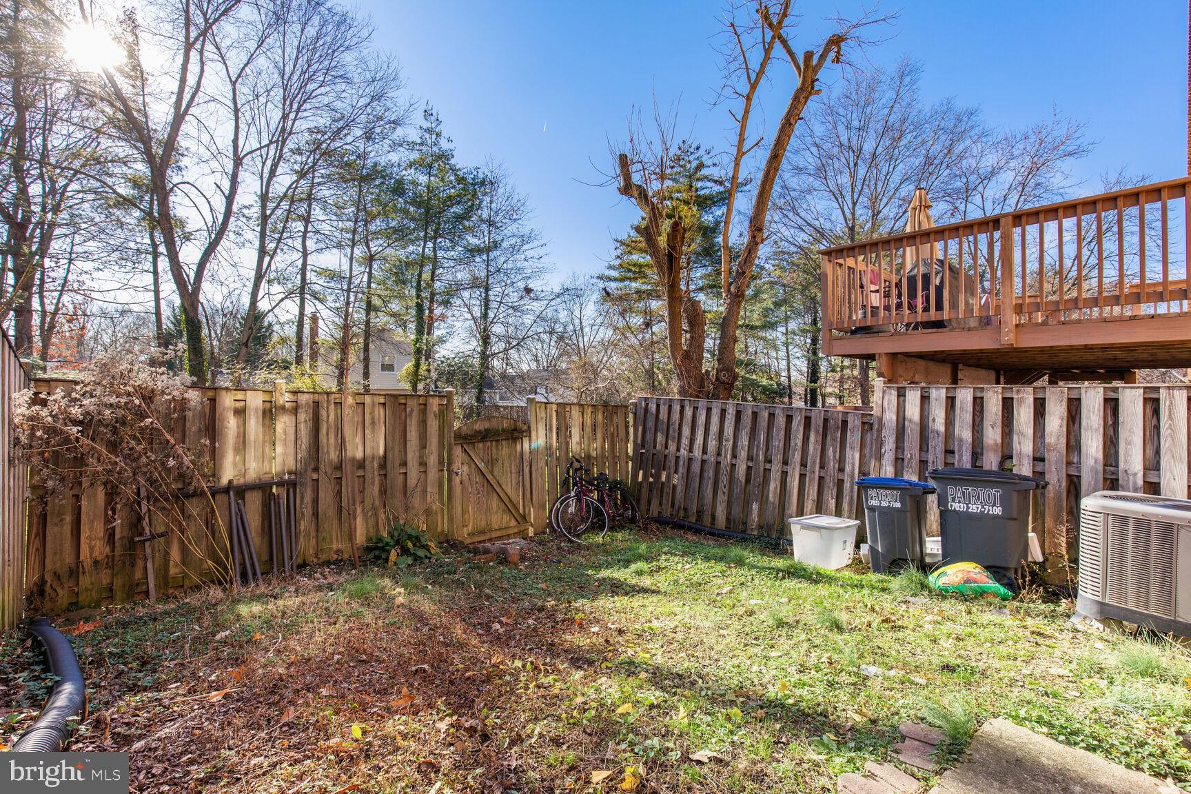 8076 Powderbrook Lane Springfield, VA 22153 - Photo 19 of 20 Gallery Image 19