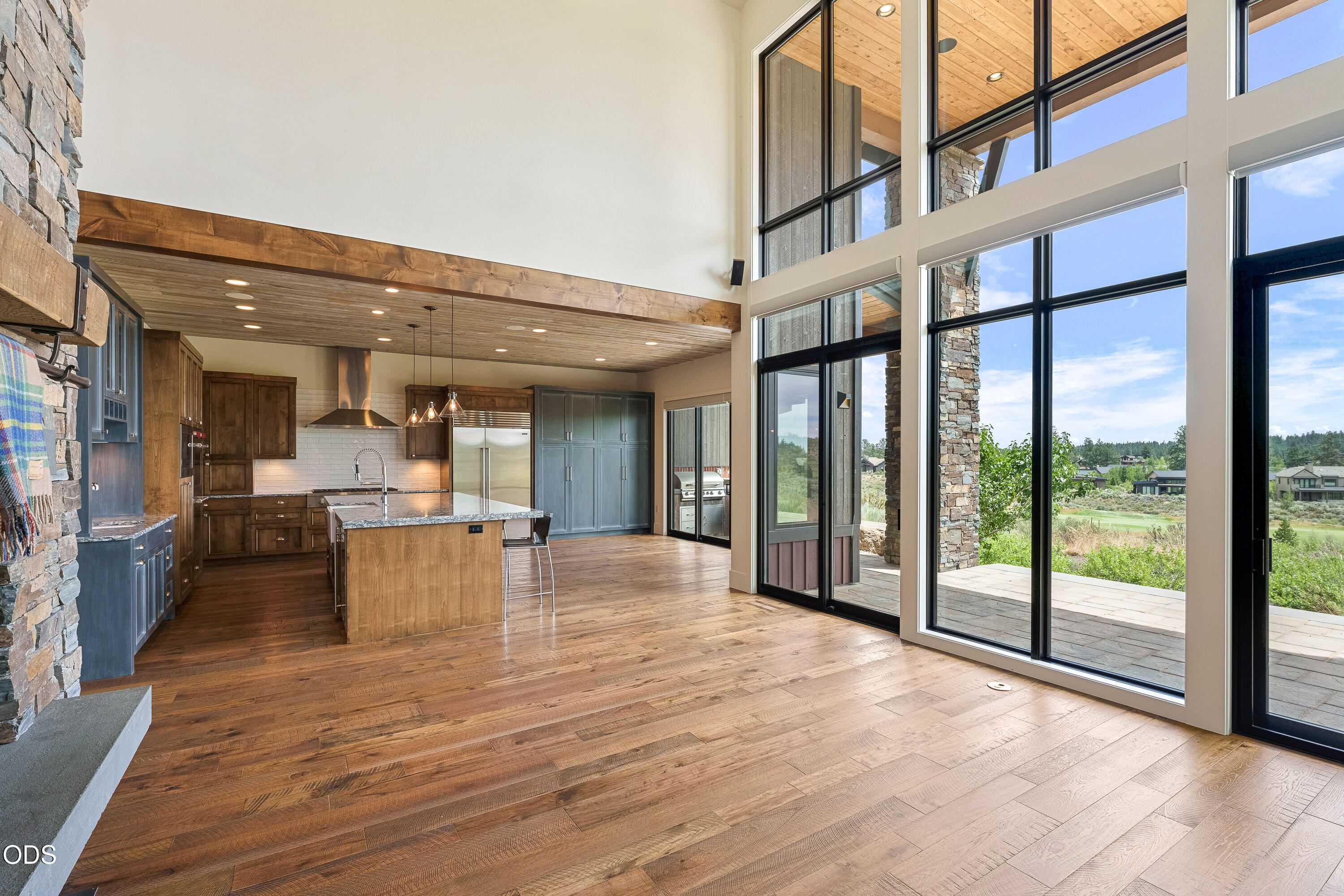 19167 Cartwright Court Bend, OR 97702 - Photo 8 of 59