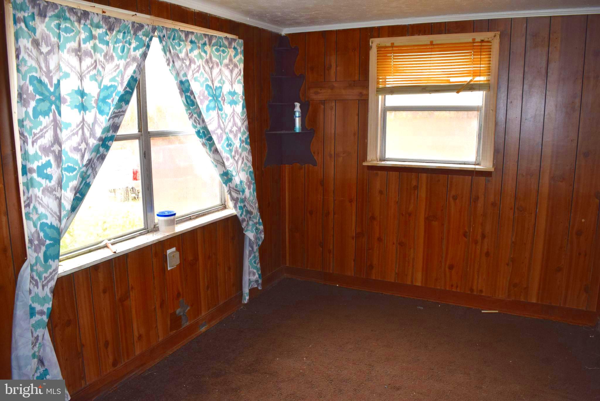 1144 Jackson Road Bumpass, VA 23024 - Photo 21 of 42 Living Room