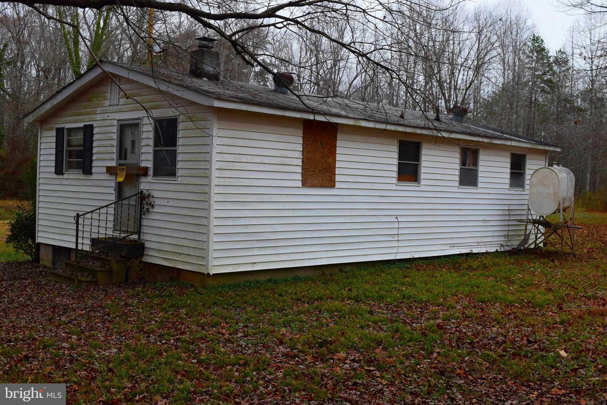 1144 Jackson Road Bumpass, VA 23024 - Photo 10 of 42 Rear View