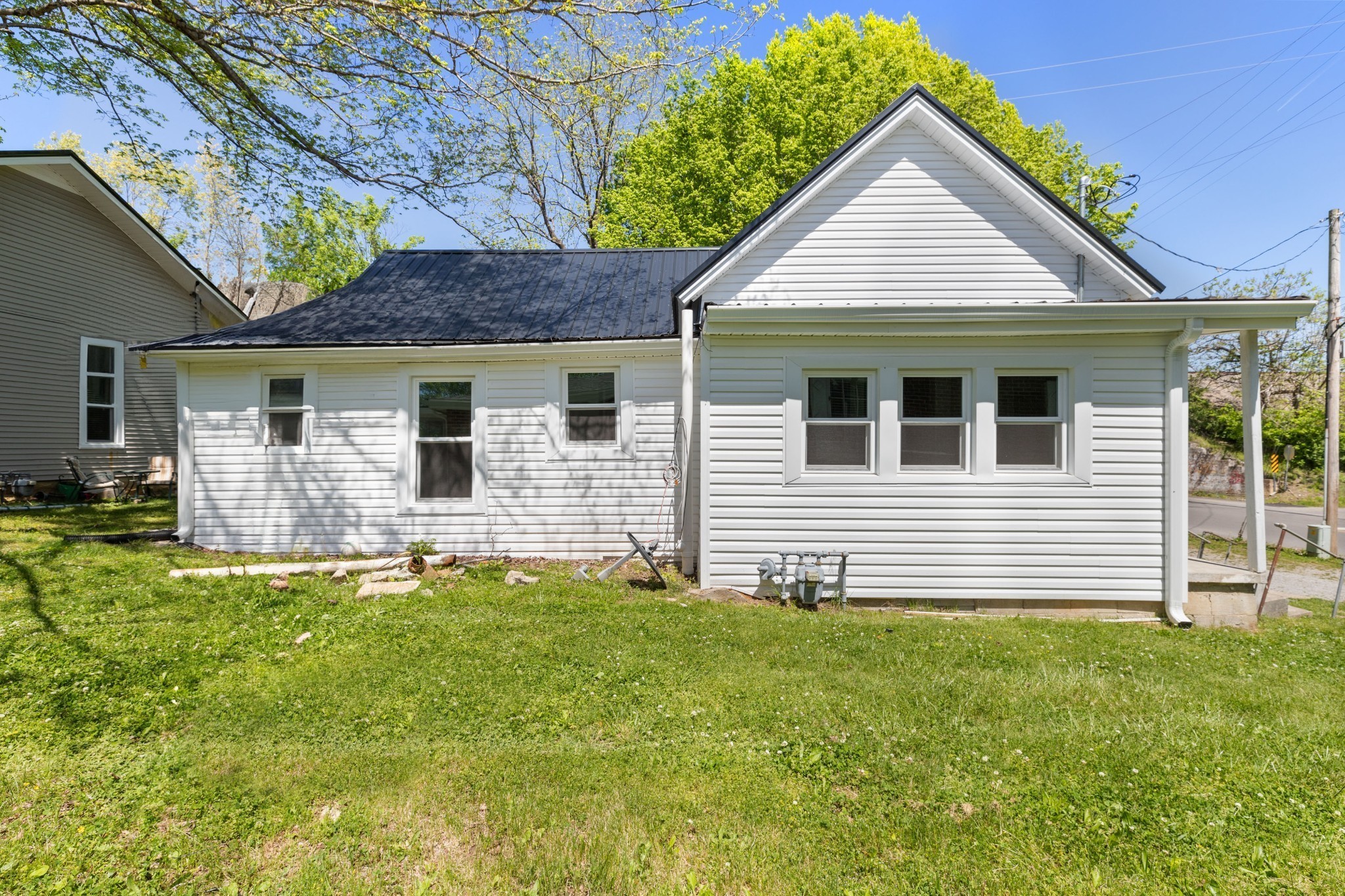 300 West Railroad Street Dickson, TN 37055 - Photo 30 of 58 a front view of a house with a yard