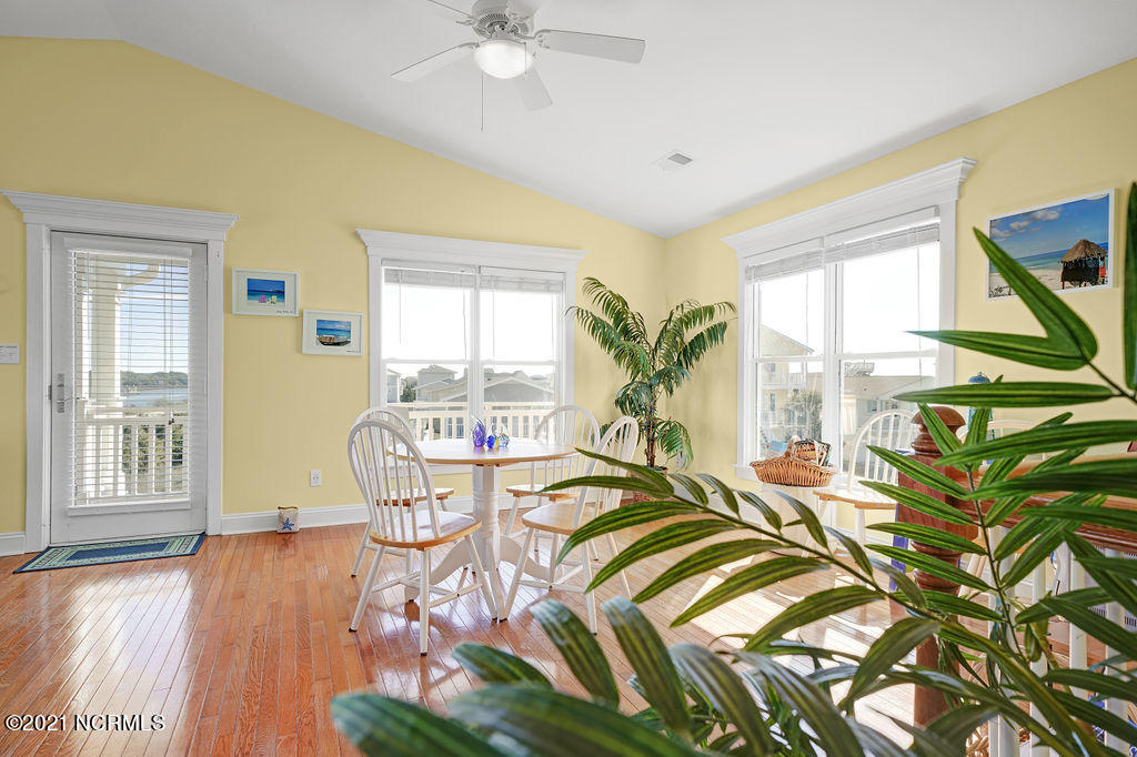 129 Ferry Road Holden Beach, NC 28462 - Photo 8 of 39 129FerryRoad-08