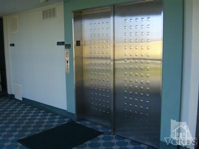 2901 Peninsula Road, Unit 242 Oxnard, CA 93035 - Photo 23 of 30 a bathroom with a glass shower door