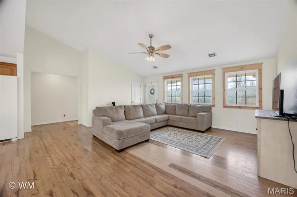 $190,000 | 1134 Apple Lane, Lebanon, MO 65536