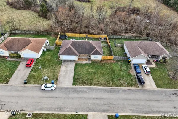 $190,000 | 1134 Apple Lane, Lebanon, MO 65536