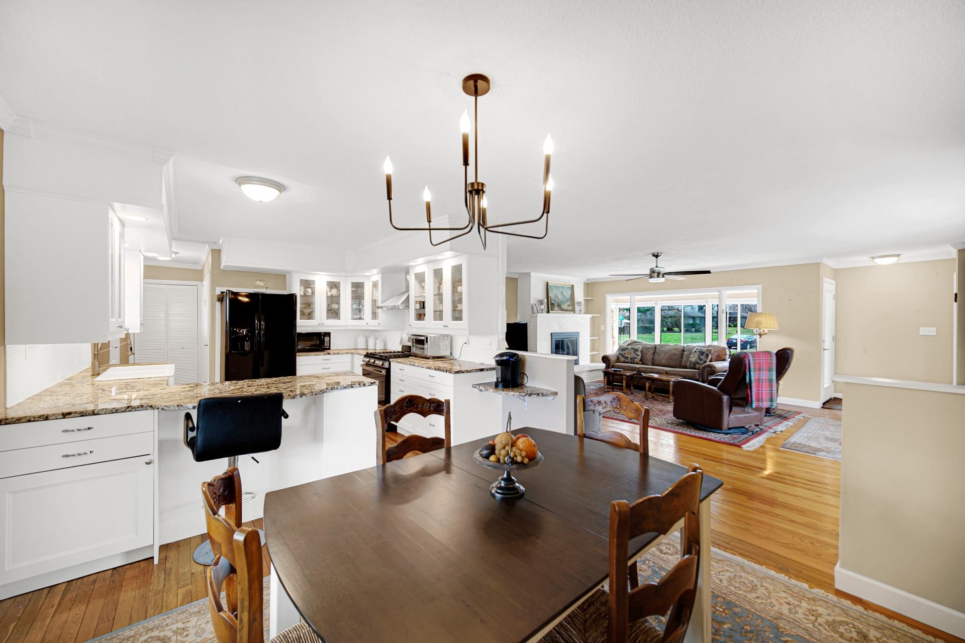 206 Academy Road Culver, IN 46511 - Photo 5 of 26 Gallery Image 5