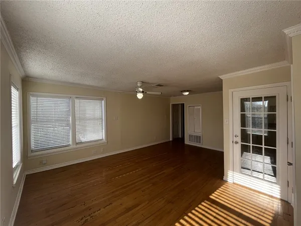 $1,200 | 3412 Denver Avenue, Unit A, Corpus Christi, TX 78411