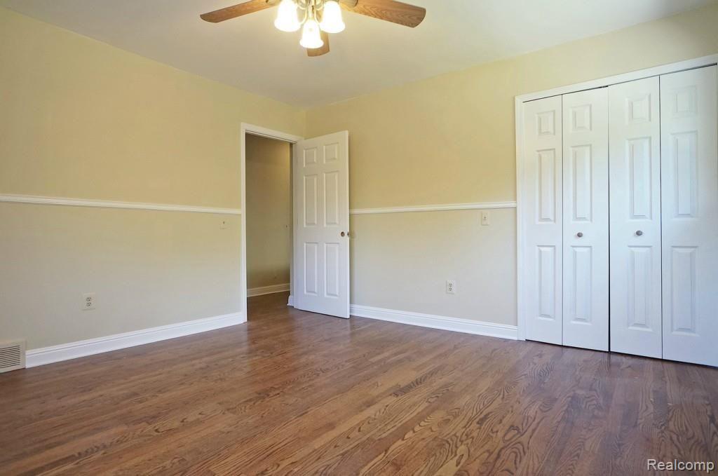 900 East Dawson Road Milford, MI 48381 - Photo 15 of 20 4 Bedroom Colonial